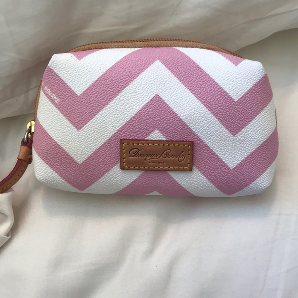 Dooney and Bourke pouch